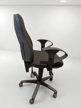 Scaun de birou marca GS culoare neagră - second hand